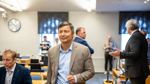 Reitingud: Keskerakonna kuu aega kestnud langustrend peatus