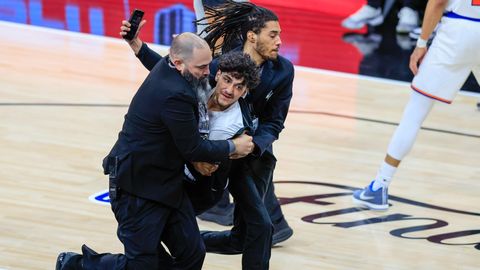 NBA määras selfihimulistele huligaanidele eluaegse mängukeelu
