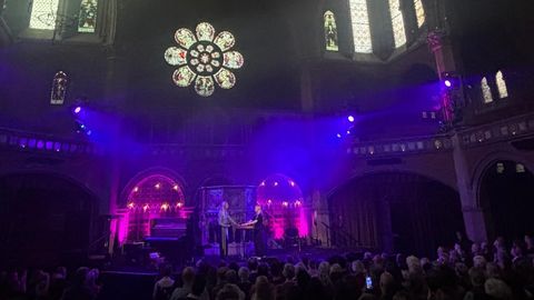 PILTUUDIS ⟩ Duo Ruut esines Londonis ühel väga erilisel lava