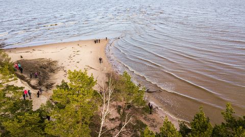 TURISM KIRATSEB ⟩ Läti keelas riigi ühes kaunimas rannas fekaalireostuse tõttu ujumise