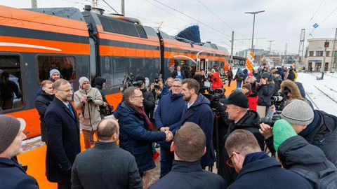 PEETER KOPPEL ⟩ Mulle tohutult meeldib rongiga sõita, aga…