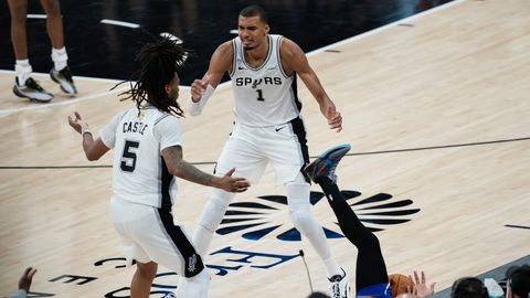 VIDEO ⟩ Wembanyama eksis rängalt ja Knicks noppis NBA finaalis võõrsil teisegi võidu