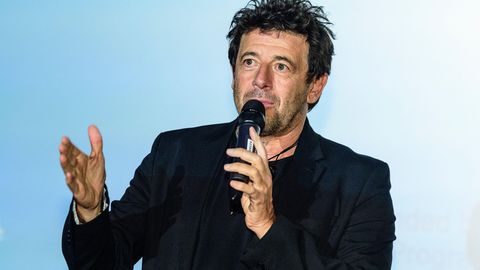 Prantsuse popikoon Patrick Bruel sattus ränkade süüdistustega trellide taha