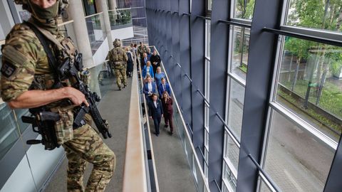 PPA: kui välja jätta plahvatanud ilutulestik, möödus Volodõmõr Zelenskõi visiit ladusalt