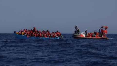 Rööviti 300 Suurbritanniasse teel olnud migranti, kellelt ähvardati eemaldada neerud