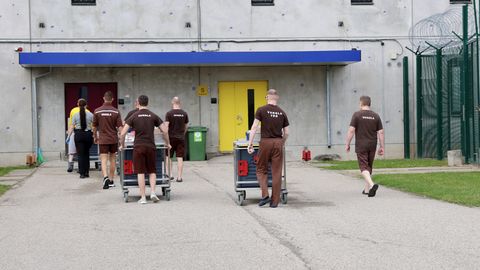 Riigikogu kiitis Rootsi vangide Eestisse toomist võimaldava seaduse heaks