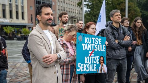 Nõusolekuseadus võeti riigikogus vastu aplausiga