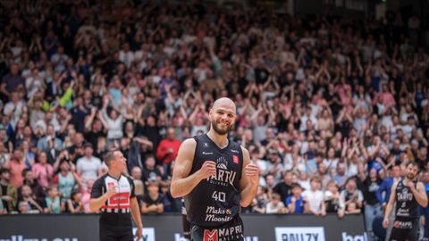Martin Paasoja otsustas välismaa klubide asemel jätkata Tartu Ülikooli meeskonnas