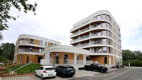 GALERII ⟩ Seitsme aastaga kerkinud Linnupargis valmis viimane maja