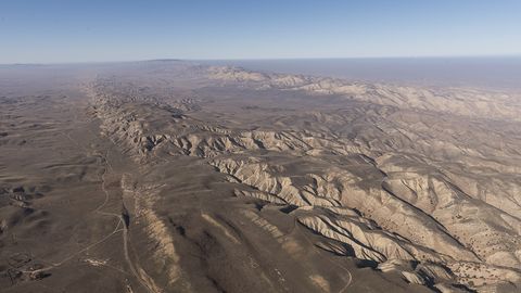 California maakoores on kuhjunud 1000 aasta suurimad pinged – millal tuleb värin?
