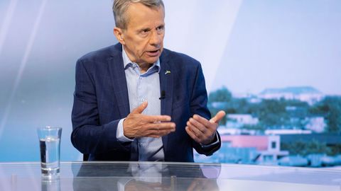 Opositsioon annab sisse Jürgen Ligi umbusaldusavalduse