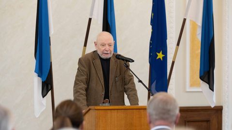 Esimene põhiseadus – idealistlik ja eluvõõras, kuid väljendas usku oma rahvasse