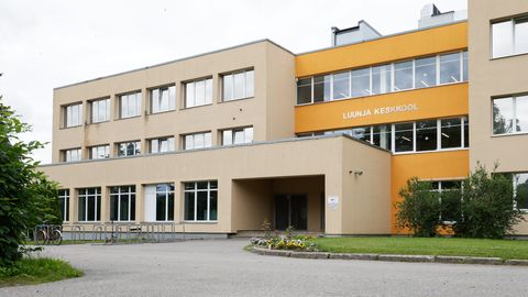 Väidetavalt juhib uus direktor Luunja keskkooli hirmutamistaktikaga