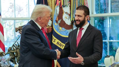 Trump: kui Iisrael Hezbollah'ga hakkama ei saa, võtab töö üle Süüria