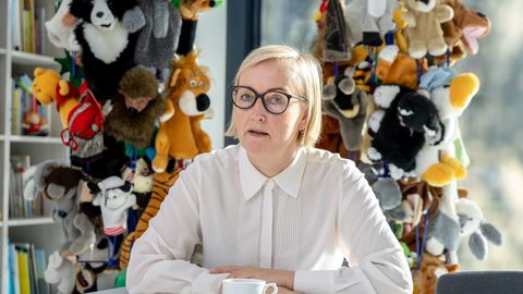 Haridusminister pidas gümnaasiumi lõpuaktusel osaliselt venekeelse kõne. Kallas: kõne oli eestikeelne