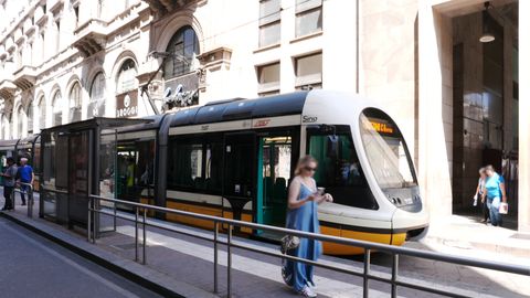 Naine tabas trammijuhi seksistlikult grupivestluselt – üks telefonifoto käivitas Milanos avaliku transpordi skandaali