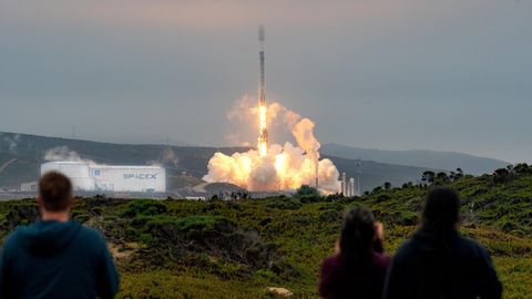 LANGUS JÄTKUB ⟩ SpaceXi turuväärtus on vähenenud üle 600 miljardi dollari võrra