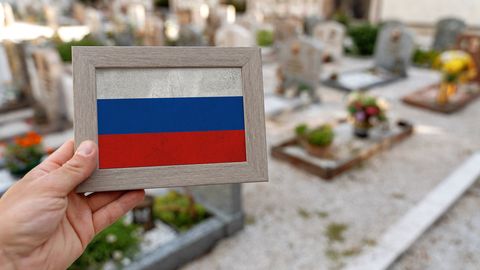 Meedia on tuvastanud üle 220 000 Ukrainas langenud Vene sõjaväelase