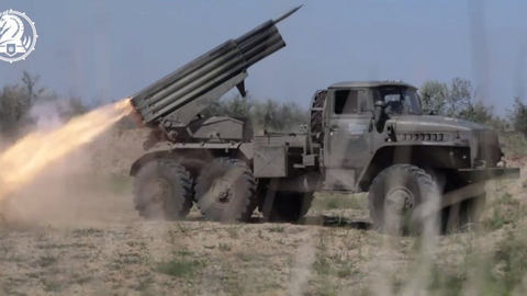 Ukraina «antiiksed» Grad raketid saavad Hispaaniast neid imetäpseks tegevad vidinad