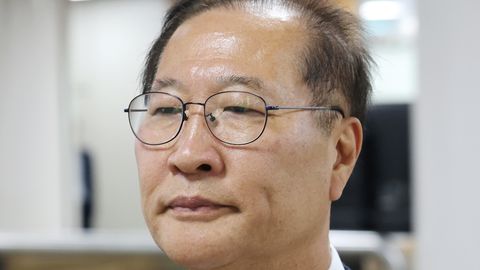 Lõuna-Korea eksminister sai sõjaseisukorra eest 25 aastat vangistust