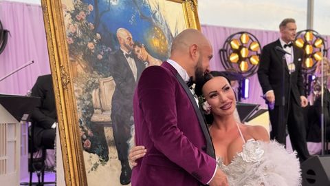 FOTO ⟩ Mart Sander tegi Silvia Ilvesele ja Marek Nõmmikule erilise maali: see pilt ei saanudki päris valmis