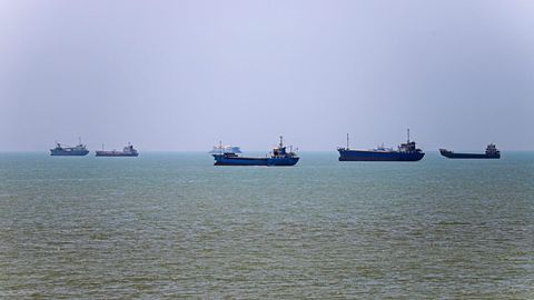 USA lubab Iraanil esimest korda üle aastakümnete müüa naftat dollarite eest
