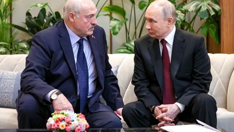 Venemaa survestab Valgevenet, üritab Ukraina vastu uut rinnet avada