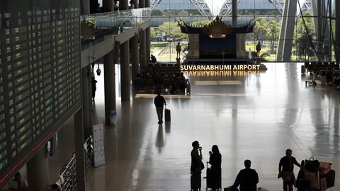 Tai lennujaamas vahistati teismelise tüdruku tapnud ja laiba kohvrisse toppinud austraallane