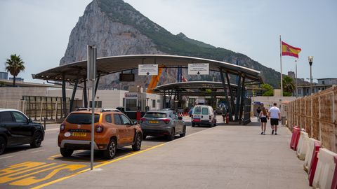 Hispaania kõrvaldas maksuparadiiside nimekirjast Gibraltari, lisas Venemaa