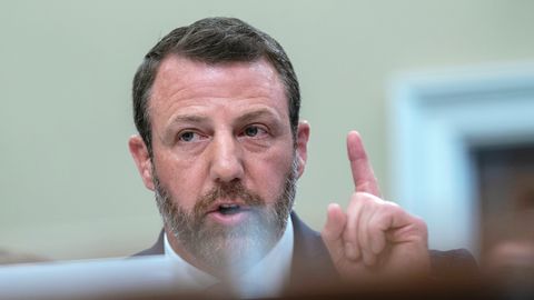 USA sisejulgeolekuminister: migrandid peaksid taotlema alalist elamisluba või lahkuma
