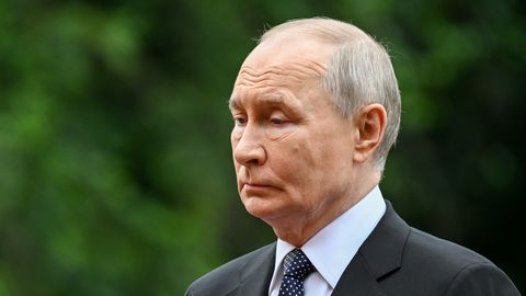 «Nabiullina näitas Putinile keskmist sõrme»: aktsiaturg andis esimesena märku Venemaa majanduse süvenevatest probleemidest