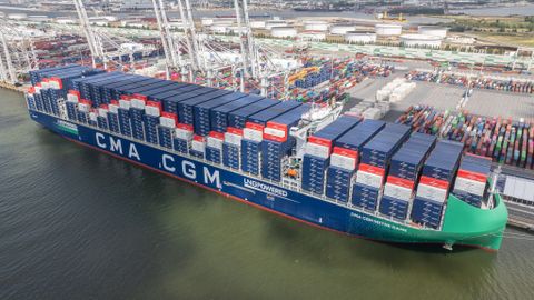 Euroopa laevandushiid saatis liinile maailma suurima LNG-konteinerlaeva