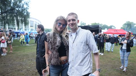 OTSEFOTOD ⟩ Väsimatud festivalihundid! Vaata, kuidas möllatakse kolmandal Õllesummeri päeval