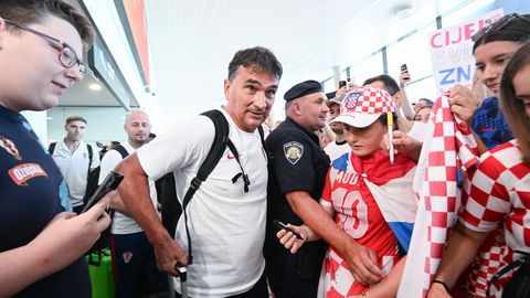 Horvaatia peatreener pani ameti maha. «Meie väikese riigi edu käib FIFAle pinda!»
