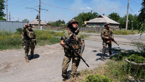 BLOGI ⟩ 1598. sõjapäev Ukrainas: Ukraina andis õhulöögi Vene suurele naftarafineerimistehasele