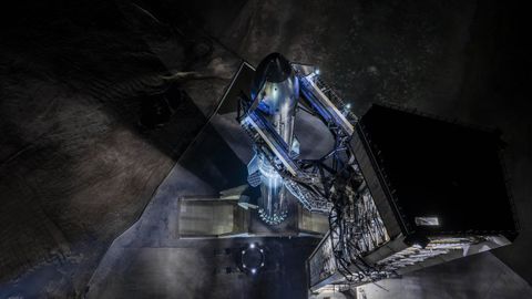 VAATA OTSE ⟩ SpaceX teeb uue Starshipi katselennu: pardal on esmakordselt uue põlvkonna Starlinki satelliidid