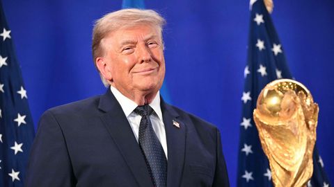 Trumpi MM: turniiri saatsid rändepiirangud, tollitülid ja vaidlused