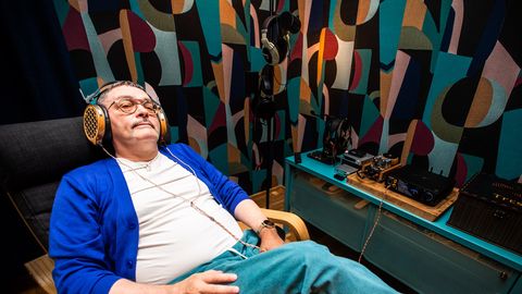 HELIMÕNU ⟩ Dr Kõrv katsetas masinat, mis paneb kõrvaklapid palju-palju paremini kõlama!