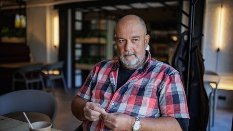 Mihhail Stalnuhhin lisas istungi päevakorda punkte ärritamaks keskerakondlast