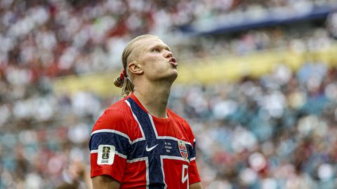 «Püha Kolmainsus, Norra väljaanne!» – kuidas AI-blond Haaland muutis vana paparatsopildi taas kuumaks