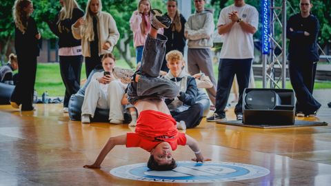 GALERII ⟩ Eesti Tänavatantsijate Liidu karikaetapil selgusid kümne kategooria võitjad