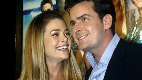 Charlie Sheen meenutab: «Sedamööda kuidas kasvas sarja populaarsus, muutusin ma kodus aina ebapopulaarsemaks»