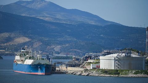 FT: EL kaalub Venemaa sanktsioonidele uut strateegiat pärast Kreeka survel tehtud erandit
