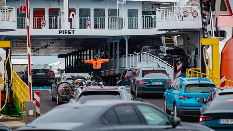 Surve praamipiletite hinnatõusuks sai uue hoo