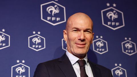 AMETLIK ⟩ Zinedine Zidane saab Prantsusmaa koondise peatreeneriks