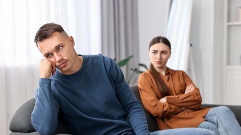 Suhteterapeut hoiatab: kui teete neid vigu, kaob paarisuhtest kirg
