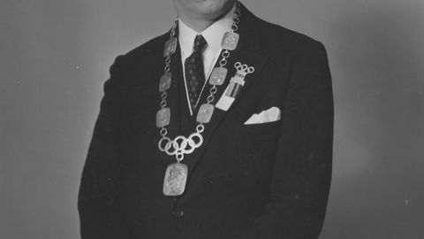 BERLIINI OLÜMPIA 90 ⟩ Eesti miljonär aukülalisena Hitleri olümpiamängudel