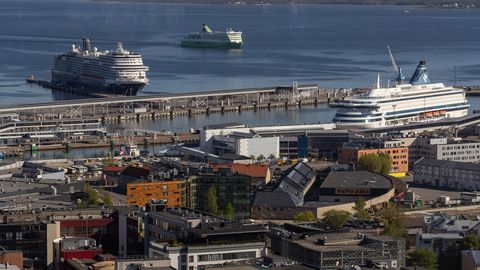 Kolm välismaalast jäid Tallinna sadamas vahele illegaalide üle piiri toimetamisega