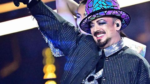 Boy George loobus paar päeva enne esietendust Iisraeli-meelse laulu tõttu rollist armastatud muusikalis