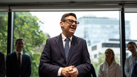 Suurbritannia peaminister soovib koostada ühtse Briti põhiseaduse